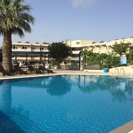 Hillside & Apartmanhotel