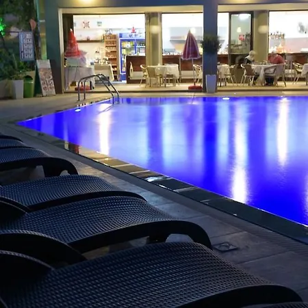 Hillside & Apartmanhotel