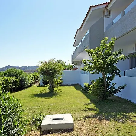 Hillside & Apartmanhotel