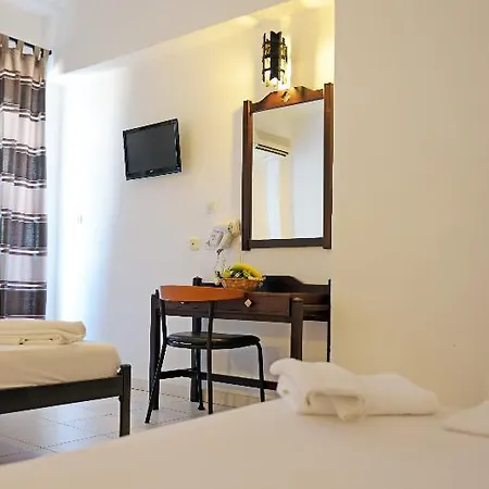 Hillside & Aparthotel